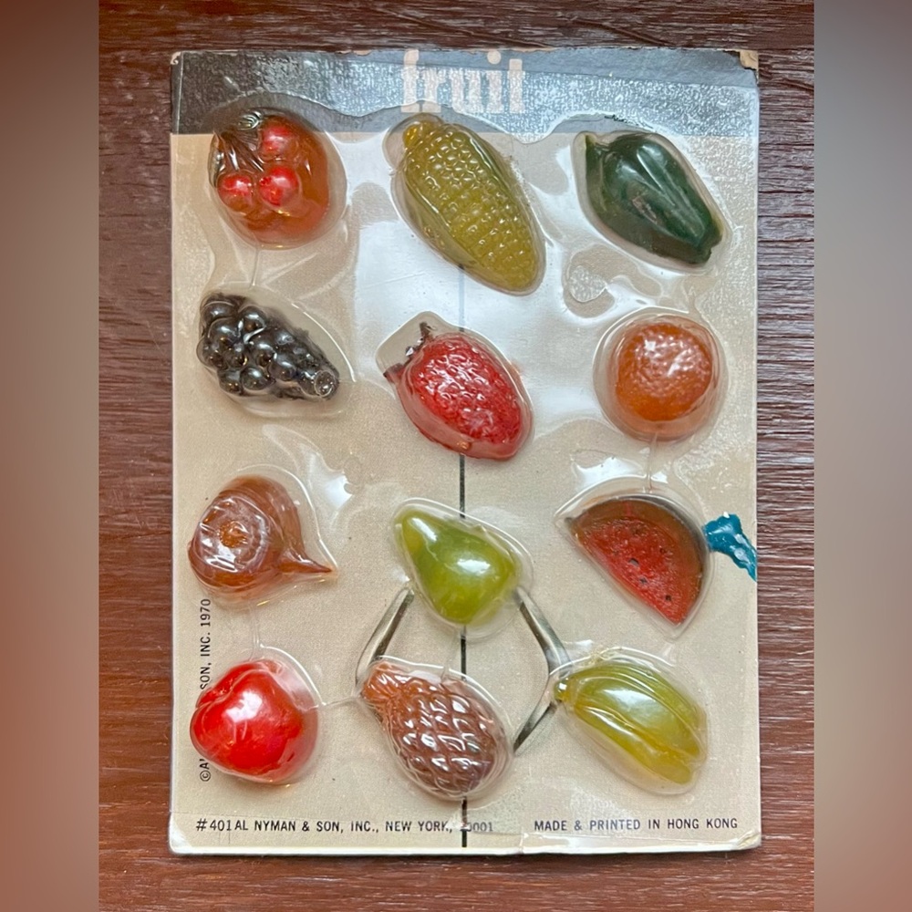 Vintage fruit and vegetable magnets